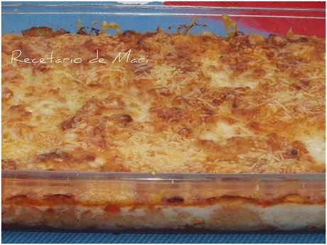 CANELONES DE ATÚN, BACON Y CHAMPIÑONES CANELONES DE ATÚN, BACON Y CHAMPIÑONES