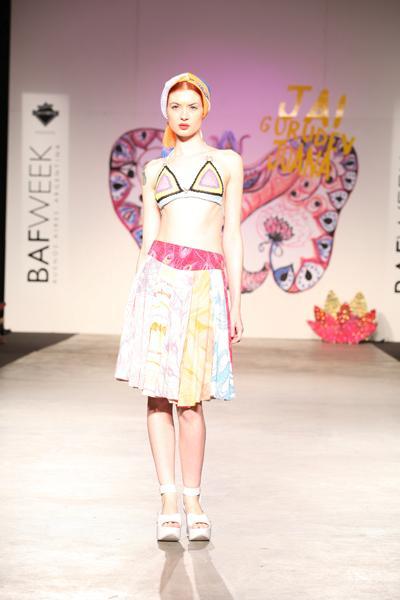 BAFWeek primavera verano 2011/12  Juana de Arco