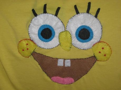 COSTURA: decoracion camiseta en fieltro: bob esponja