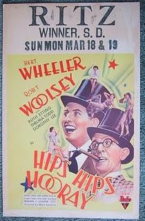 AMOR Y ALEGRÍA (“Hips, Hips, Hooray!”, EE.UU., 1934)