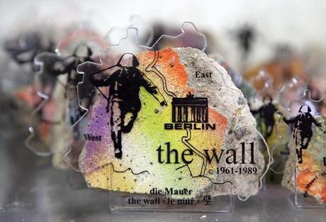 Historia reciente: Cincuenta años de la construccion del Muro de Berlin, o de la Infamia.