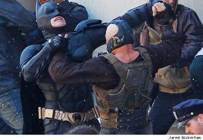 THE DARK KNIGHT RISES: Nuevas escenas filtradas con Bane y Catwoman!