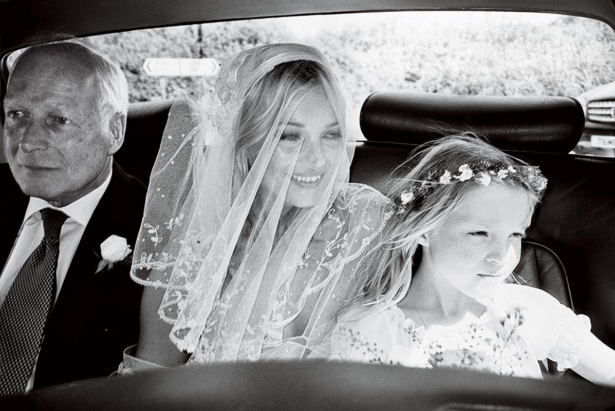 VOGUE US & LA BODA DE KATE MOSS