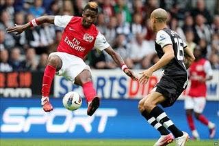 Debut y tarjeta roja para Gervinho en el Arsenal( 0-0 en Newcastle)