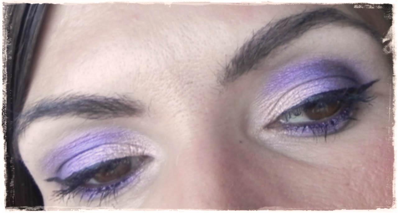 Paleta de 28 MAC y look Beautiful Iris