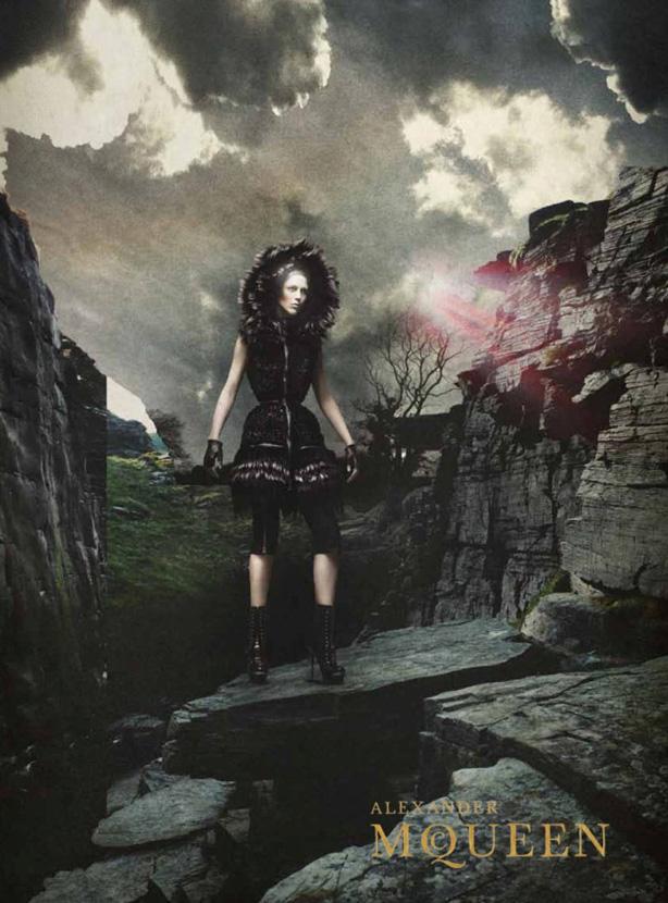 IMPRESIONANTE CAMPAÑA PUBLICITARIA DE ALEXANDER McQUEEN