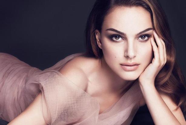 NATALIE PORTMAN PARA FOREVER FALL-WINTER 2011 BY  DIOR