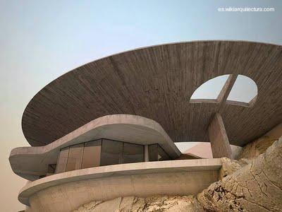 Casa moderna orgánica y futurista