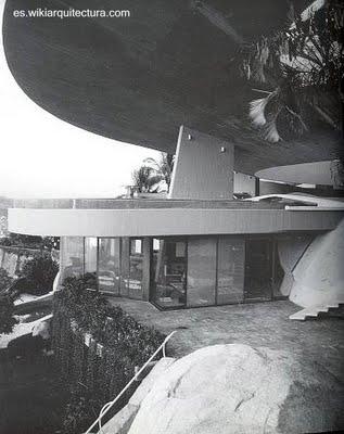 Casa moderna orgánica y futurista