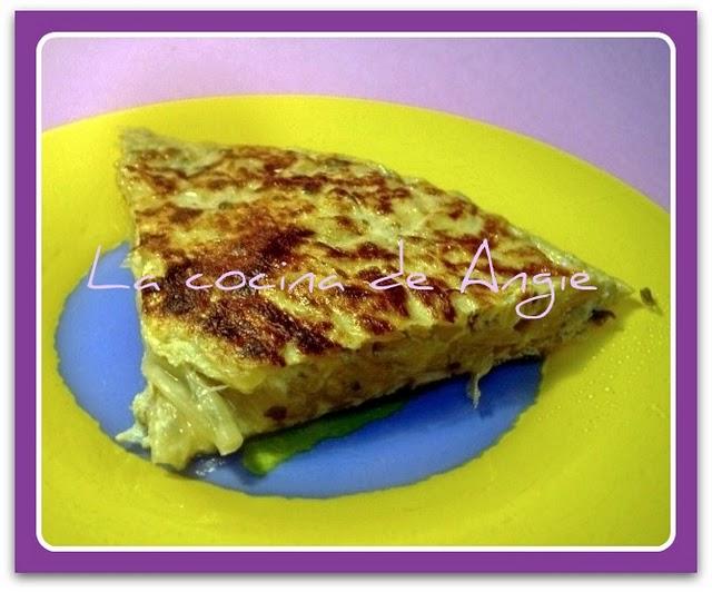 TORTILLA DE CEBOLLA