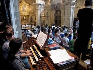 Siguiendo al Orfeón Donostiarra en casa