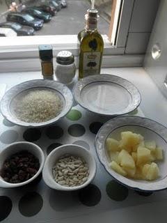 Arroz al aroma de coco y jengibre con pasas, piñones y un toquecito de curry