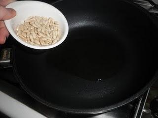 Arroz al aroma de coco y jengibre con pasas, piñones y un toquecito de curry