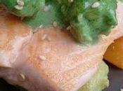 Salmón espinacas langostinos