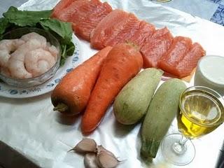 Salmón con Espinacas y Langostinos