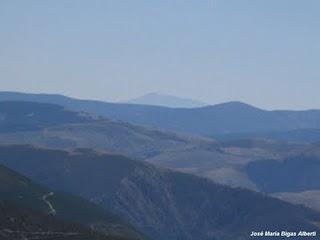 Serenata, montañismo y algún gen femenino