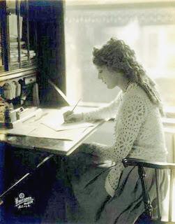La soledad del escritor La soledad del escritor