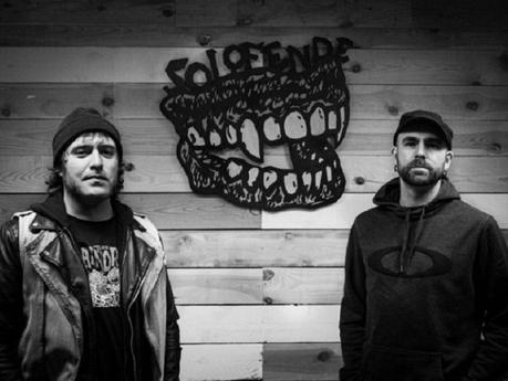 Solofende: rock rotundo con voz, guitarra y batería