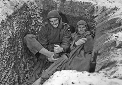 FUEGO EN LA NIEVE (Battleground) (USA, 1949) Bélico