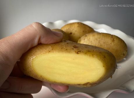 Patatas hasselback Patatas hasselback