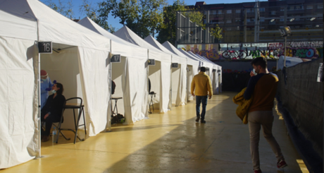 Líderes de la industria en vivo de EEUU ofrecen su ayuda para la distribución de vacunas COVID-19 ap3