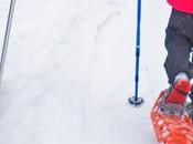 Construir iglú paseo raquetas nieve familia