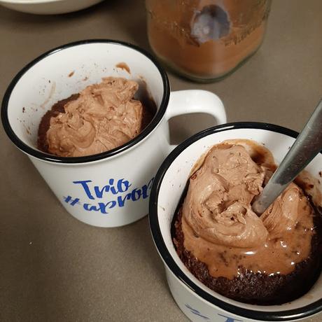 MUGCAKE DE CHOCOLATE Y CAFE