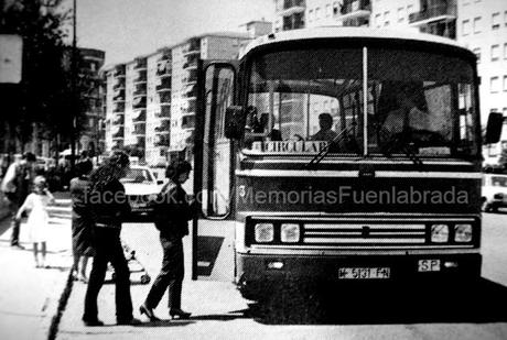Camioneta en la calle Miguel de Unamuno en 1984