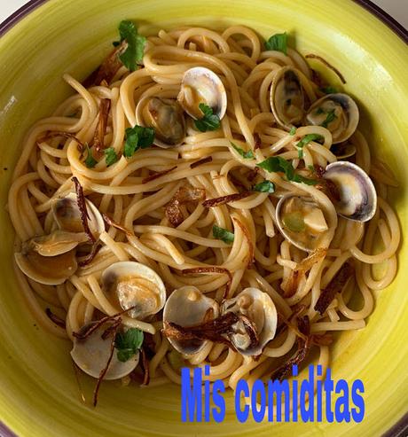 ESPAGUETIS DAVIZ MUÑOZ DE ALMEJAS, COCO, LIMA Y CAFÉ ESPAGUETIS DAVIZ MUÑOZ DE ALMEJAS, COCO, LIMA Y CAFÉ