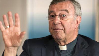 Cuando las ratas abandonan el barco.