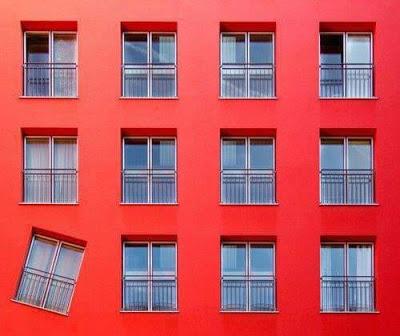 Cuando las ratas abandonan el barco.