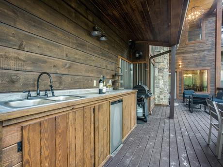 Cabana de Montana, en Estilo Rustico en Broken Bow