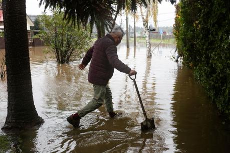 Chile: Lluvias en la zona central levantan las alarmas de aluviones y dañan cultivos