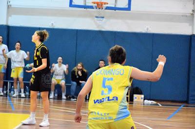 Galería de clics del Basket Almeda-CB Andratx (Liga Femenina 2)