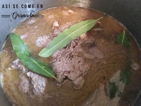 Jarrete de ternera guisado Jarrete de ternera guisado