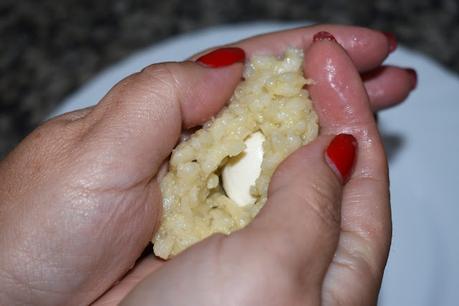 Croquetas de risotto de boletus rellenas de mozzarella