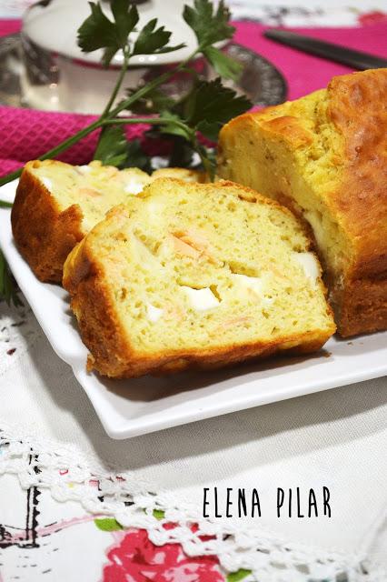 Cake de salmón marinado y queso fresco