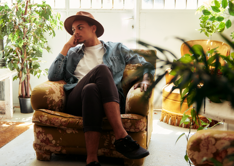 DESCUBRE el hermoso acústico de ROY BORLAND: `TREE´ roy2