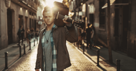 Curricé se une al rooster de Clipper’s Live ap2