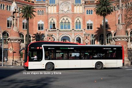 Autobús junto al Sant Pau Modernista