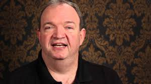 Polémica por meme mal entendido salpica a Tracy Hickman