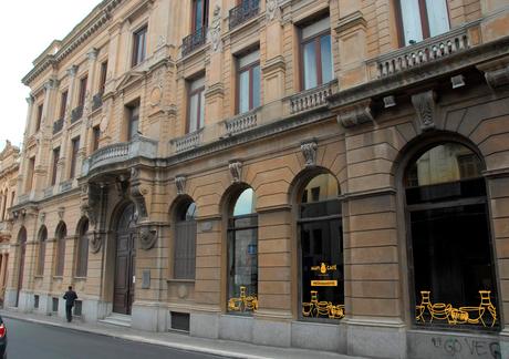 Facundo de Almeida, director del MAPI: “Para cambiar el concepto de que los museos son aburridos no es necesario que solo el MAPI cambie, sino que diez museos lo hagan” Facundo de Almeida, director del MAPI: “Para cambiar el concepto de que los museos son aburridos no es necesario que solo el MAPI cambie, sino que diez museos lo hagan”