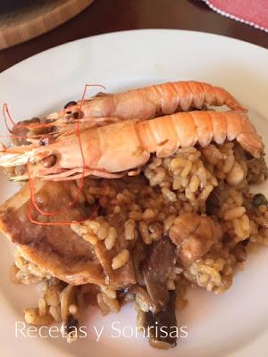 ARROZ CON CONEJO, CIGALAS Y SEPIA