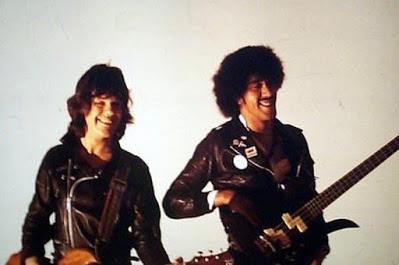 Gary Moore & Phil Lynott- Out in the fields (1985) Gary Moore & Phil Lynott- Out in the fields (1985)