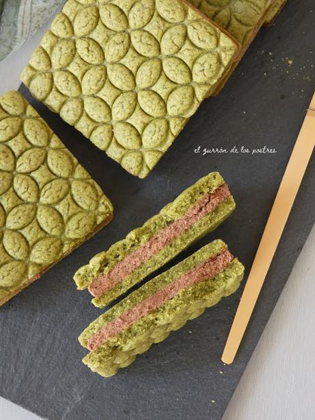 Galletas Marcadas de Té Matcha rellenas