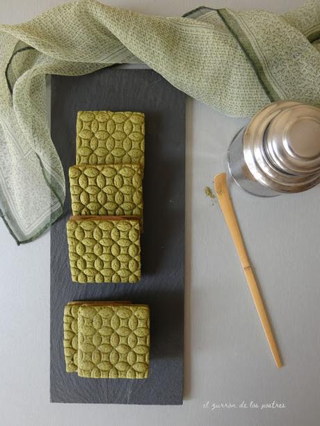 Galletas Marcadas de Té Matcha rellenas