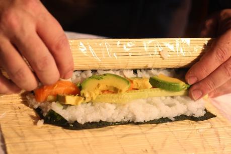 Cómo preparar el arroz avinagrado para hacer sushi casero
