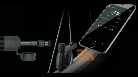SKS Airspy controla la presión de tu bici en marcha