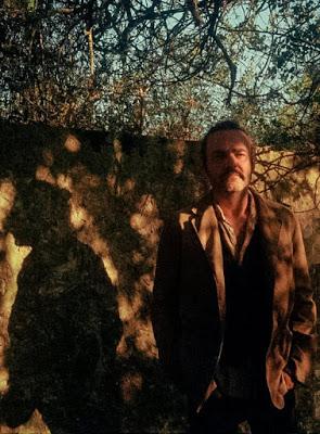 MÁXIMO PÁJARO: 'NUDO'