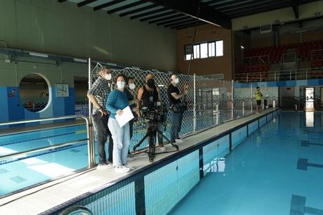 Se rueda un cortometraje en el Centro Municipal Acuático y Deportivo de Montequinto